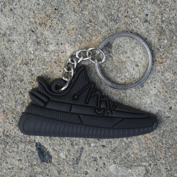 YZY 350 Boost V2 Black Sneaker Keychain - Picture 1 of 1